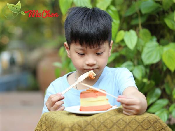 Trải nghiệm thú vị cùng dao thìa dĩa gỗ Mechon